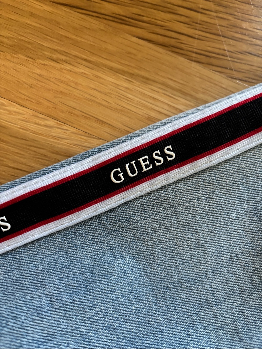 GUESS - Light Blue Denim Jacket with Branded Sleeve Stripes - y2k - S - Picture 7 of 10